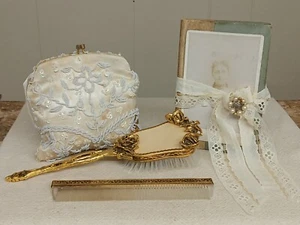 Vintage Vignette Gold Tone Rose Floral Collectibles Portrait Book Set - Picture 1 of 24