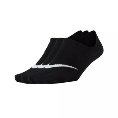 Paquete de 3 calcetines ligeros Nike Everyday Plus para mujer SX5277-011 negros pequeños-medianos Foto 1 de 4
