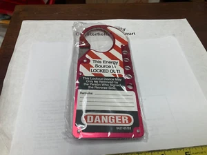 Master Lock 427, Lockout Hasp, Labeled, Snap-On, Red, Danger (English/Spanish) - Picture 1 of 3