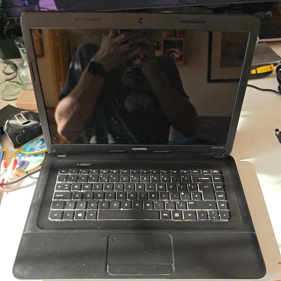 compaq cq58 laptop - Image 1 of 3