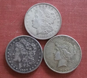 Silver Coins Group Lot Morgan & Peace Dollar 1900 O 1921 1925 Estate Silver - Picture 1 of 5