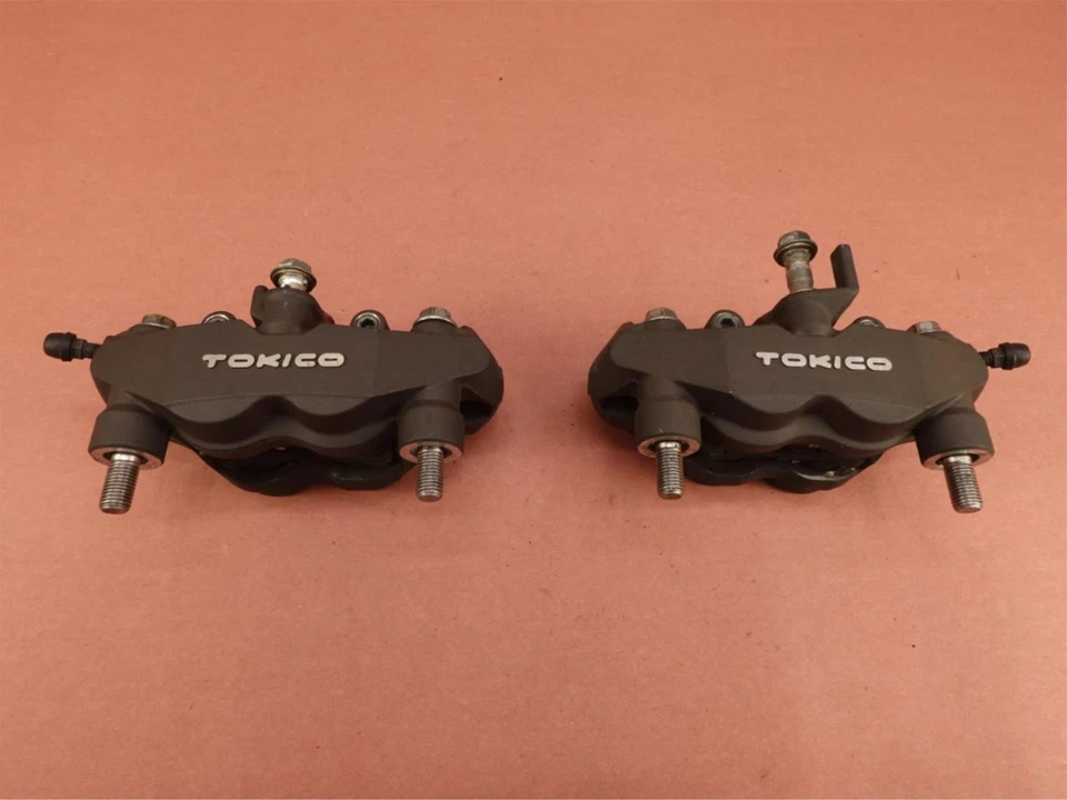 Pinza de freno delantera derecha izquierda Suzuki GSXR 600 GSXR600 2006 2007 Foto 1 de 4