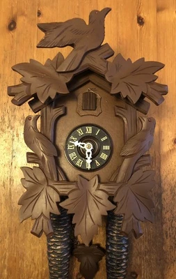 Beautiful 8 Day Three Bird 1972 Black Forest Cuckoo Clock -Rebuilt 11-2025 Video - Image 1 of 4
