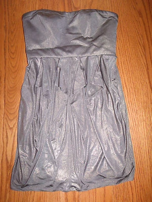 Nuevo con etiquetas Vestido drapeado sin tirantes Jessica Simpson plateado carbón dorado talla 6 $128 para mujer Foto 1 de 2