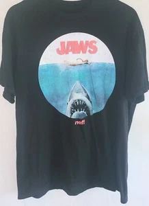 Jaws Neff Universal Studios Mens Large Short Sleeve Jaws Front Black T Shirt - Picture 1 of 11