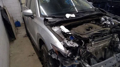 Transfer Case Fits 18-19 MAZDA CX-5 4243200 - Image 1 of 4