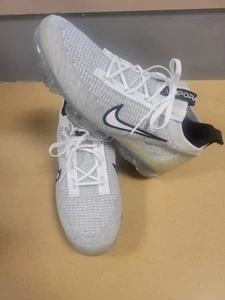 Size 8 - Nike Air VaporMax 2021 Flyknit Monochrome dh4084 100 - Picture 1 of 6