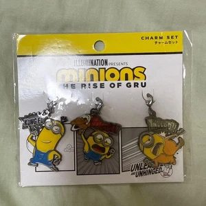 Minion Charm Set of 3 USJ Disney Theme Park Souvenirs New Collectible - Picture 1 of 1