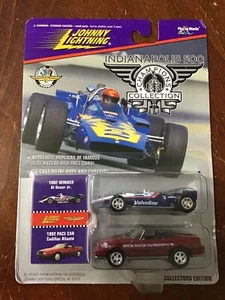 1996 Johnny Lightning 1992 AL UNSER JR Indy & Cadillac Pace Car 1/64 Series 1 - Picture 1 of 3