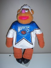 Jim Henson's Muppets Fozzie Bear Goalie NHL - McDonalds 1995