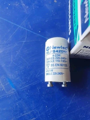 10 x Newlec Fluorescent Tube Starters 4W-22W Series Starter 4-22W FS2 B7 - Image 1 of 3