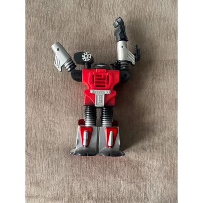 Trendmasters Transforming Robot Toy Action Figure Red Silver 1996 - Image 1 of 4