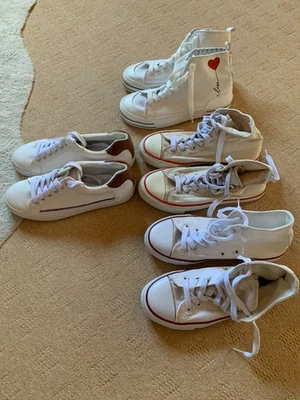 4 Paar Sneaker Turnschuhe Gr:36  Weiß Chucks VTY, Sammlung, auch Neuw.dabei - Bild 1 von 3