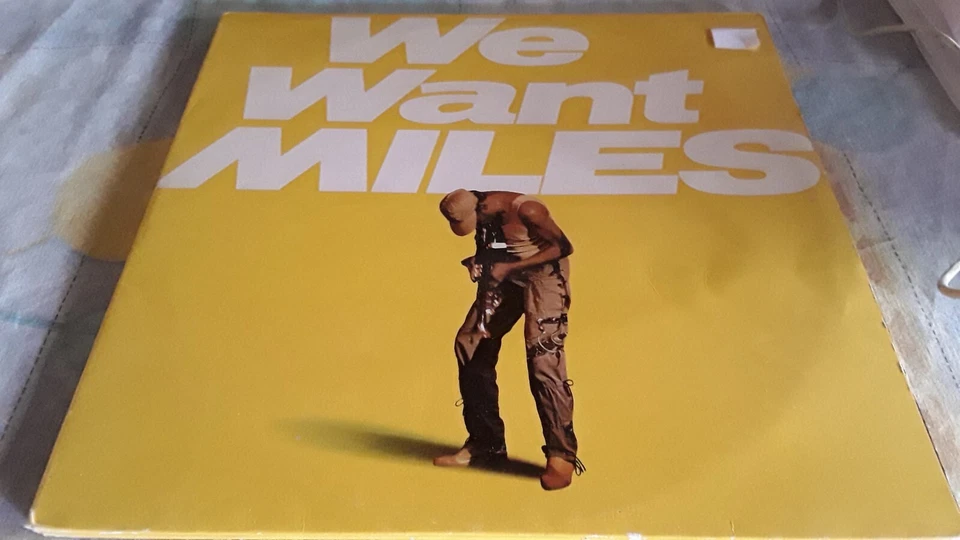 Miles DAVIS - We Want Miles - 33T  - 2LP - Photo 1/1