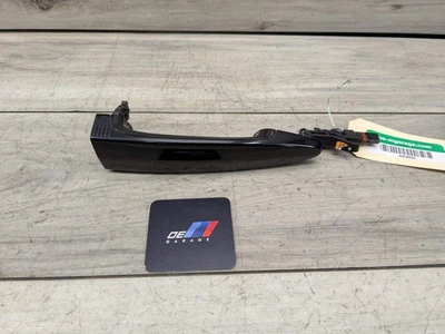 Manija de la puerta del pasajero delantero negra OEM BMW F30 F32 F80 F83 M3 M4 COMFORT ACCESS Foto 1 de 4