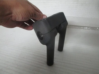 Guidão Risers 22-24 Harley Davidson FXLRST Low Rider Softail preto rugas 5" - Imagem 1 de 4