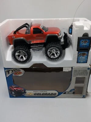 Vtg Tyco Remote Control Car Chevy Colorado Z71 R/C Radio Controlled orange 2004 - Image 1 of 4