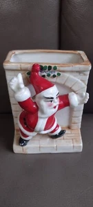 Vintage Japan Hand-Painted Ceramic/Porcelain Santa Fireplace Planter Excellent - Picture 1 of 3