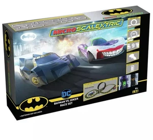 Batman Vs Joker Set - Micro Scalextric 1:64 - BNIB -l - Picture 1 of 2
