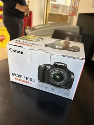 CANON EOS 1100D Perfetta Scatola Come Nuova 1100 18-55 Kit - Immagine 1 di 4