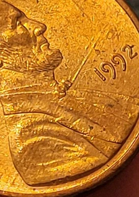 1992 Lincoln Cent With Die Cracks On Obverse.  Free Shipping. - Image 1 of 4