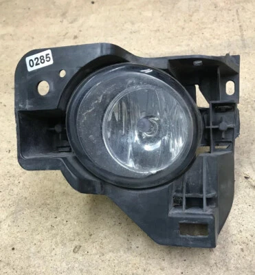 2009 - 2011 NISSAN MAXIMA Front Bumper DRIVER LH FOG LIGHT W/ BRACKET OEM* - Image 1 of 4