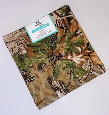 NEW Real Tree Xtra Green 100% Cotton Fat Quarter 18" x 21" Camouflage NEW - Image 1 of 2