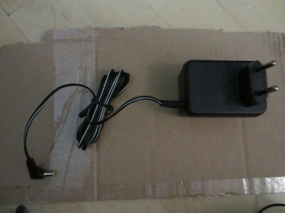 JVC aa-r9017  netzteil 9V 500mA  für  JVC XM-P55 BU minidisc Player MD walkman - Image 1 of 4