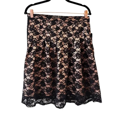 Vertigo Paris Rock Blumen Spitze Größe 10 Plissee kokett dunkel Romantik Party - Bild 1 von 4