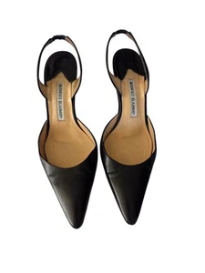Zapatos de salón MANOLO BLAHNIK Carolyn correa trasera tacón cuero EU38.5 negro 56541K - Imagen 1 de 8