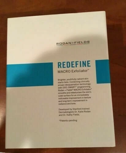 Nuevo En Caja Rodan and Fields Redefine Macro Exfoliante Nunca Abrido Sellado Facial Foto 1 de 1