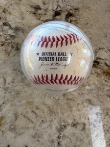 RARE OFFICIAL RAWLINGS PIONEER LEAGUE BASEBALL TEAM SIGNED - Picture 1 of 5