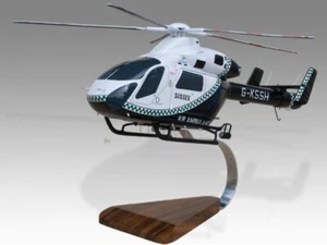 McDonnell Douglas MD900 Sussex Ambulancia Aérea Escritorio Madera Helicóptero Pequeño 1/32 - Imagen 1 de 12