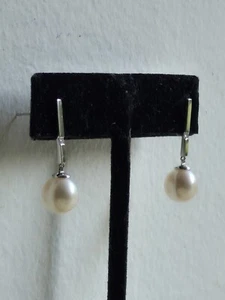 Vintage 14k Dainty Cultured Pearl White Gold Diamond FIC Dangle Pierced Women's - Picture 1 of 14