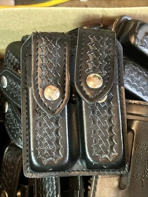 SAFARILAND Glock 20 21 Black Basket Weave Double Magazine Holster Pouch - Image 1 of 2