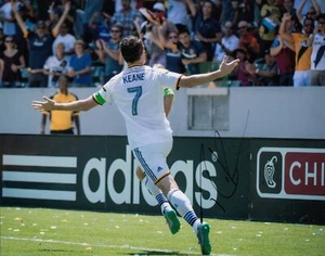 Football - Robbie Keane - Hand Signed 8x10 Photograph - LA Galaxy COA - Picture 1 of 1