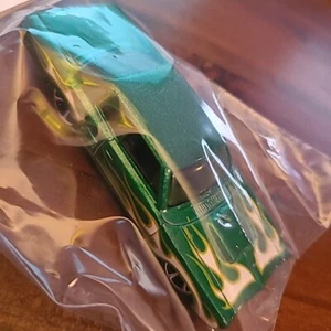 Hot Wheels 69 Dodge Coronet Super Bee Green 2016 HW Flames L9920 - Picture 1 of 6