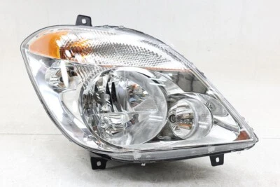 NUEVO OEM Mopar Conjunto de faros laterales para pasajeros 68012120AA Sprinter 2500 07-09 Foto 1 de 4