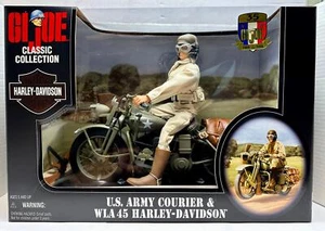 GI Joe US Army Courier & WLA 45 Harley Davidson 12" Figur Classic Collection - Bild 1 von 7