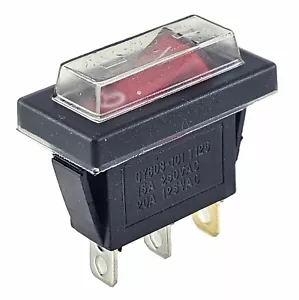 Wippschalter beleuchtet bei 230V, 15A Geräteschalter mit Wasserdichter Abdeckung - Picture 1 of 7