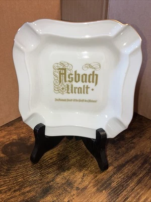 Cenicero de porcelana Asbach Uralt Brandy 4 ranuras - 5,5”x5,5” Heinrich Alemania Foto 1 de 4