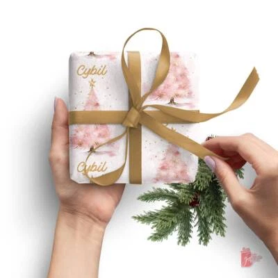 Papel de envolver de Navidad personalizado con nombre rosa árbol de Navidad envoltura de regalo Foto 1 de 3