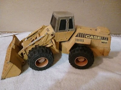 VINTAGE CASE WHEEL LOADER W30 METAL BULLDOZER CONSTRUCTION TOY OLD METAL TOYS - Image 1 of 4