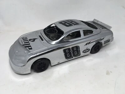 Amplificador cromado Guardia Nacional Energy Mountain Dew modelo de coche tiene capacidad para 6 vasos de chupito barra Foto 1 de 4