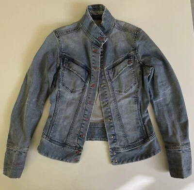 Chaqueta de mezclilla elástica vaquera ergonómica vintage Parasuco color azul y rosa talla M   Foto 1 de 4