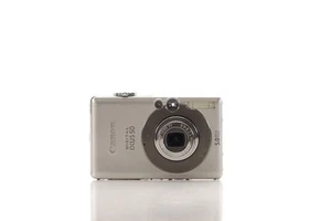 Canon IXUS 50 Digital Camera - Picture 1 of 9