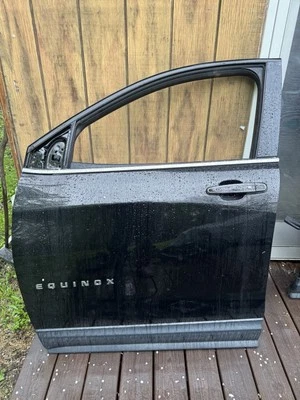 Chevrolet Equinox 2018-2023 puerta delantera izquierda del lado del conductor y manija-ventana vidrio Foto 1 de 4
