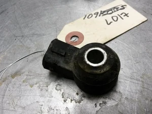 Knock Detonation Sensor From 2005 Dodge Ram 2500  5.7 56028563AA - Picture 1 of 5
