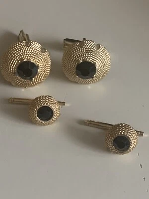 Juego de Gemelos Tachuelas Piedra Negra Facetado Tono Dorado/Número PAT De Colección Foto 1 de 4