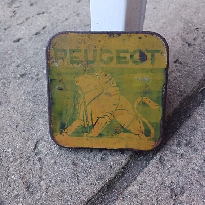 boite ancienne de chaine ( vélo?) PEUGEOT - Photo 1/4